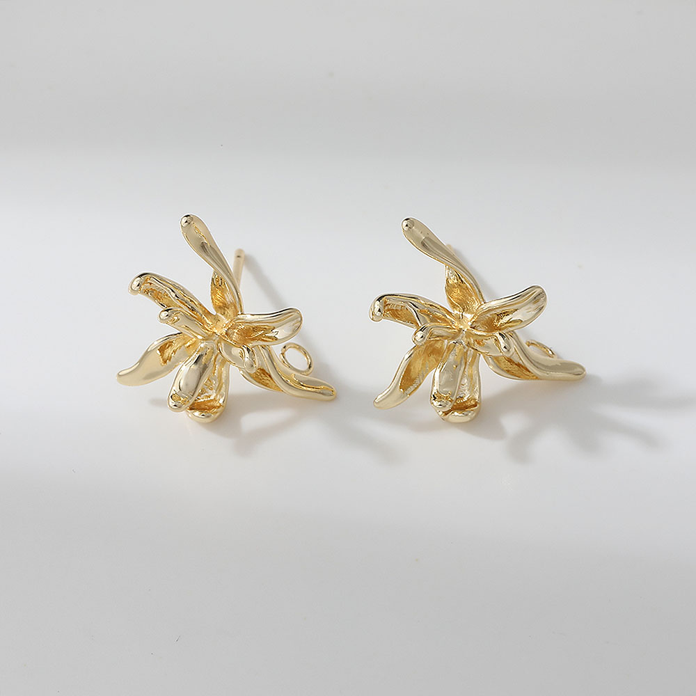 4PCS Dainty Flower Shape Ear S - مراجعة Flower Supplies وسعره