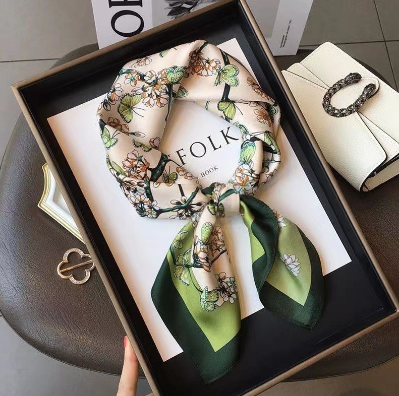 Luxury Fashion Print 70*70cm S - مراجعة Ribbon Wired Satin وسعره